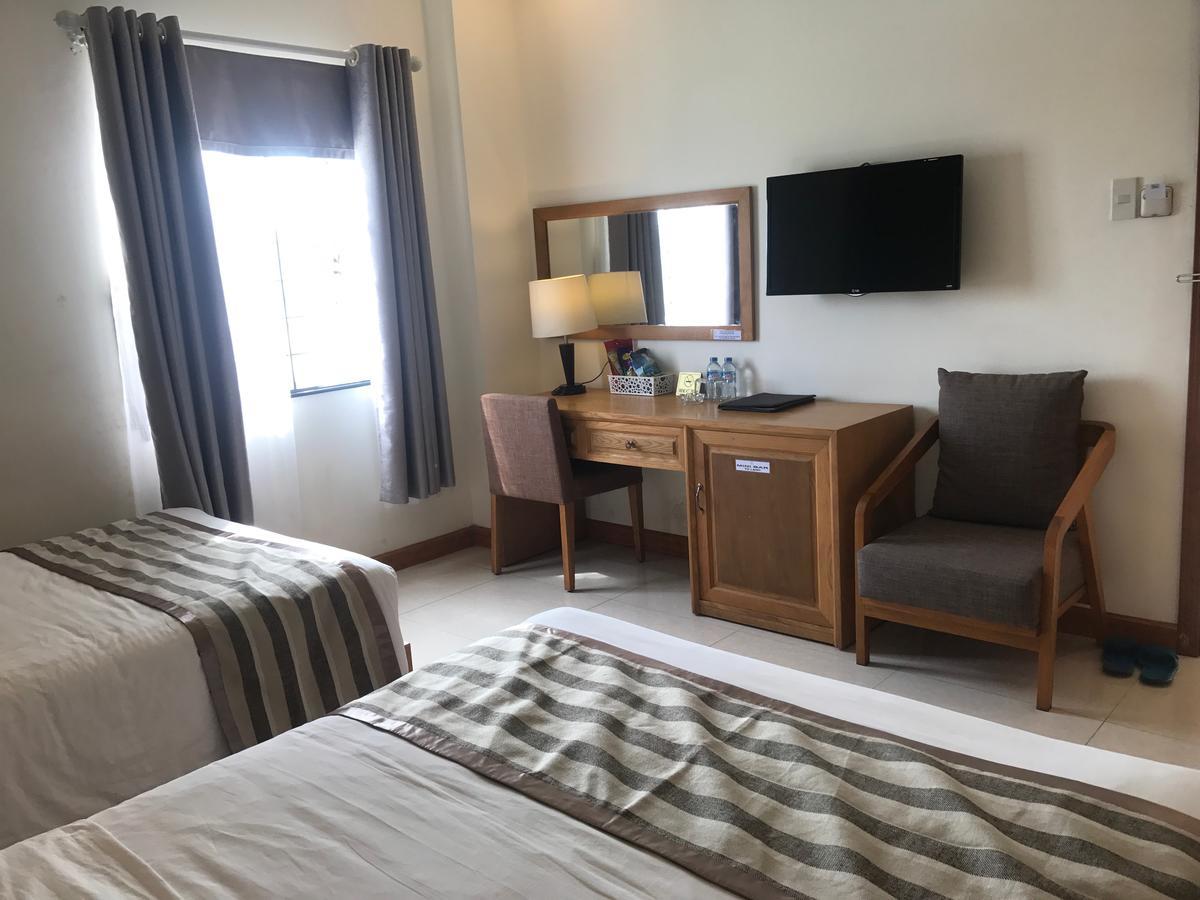 Elegant Hotel เปลกู ภายนอก รูปภาพ